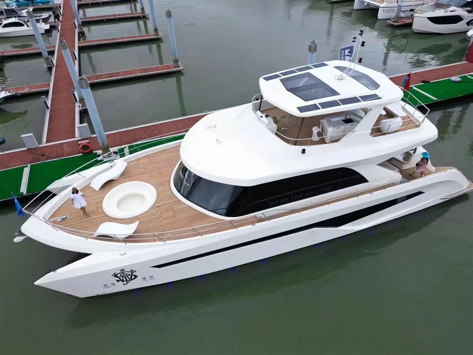Large Luxury 78-foot Catamaran Yacht For Sale